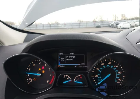 2013 Ford Escape Se z USA, uszkodzony, nr VIN 1FMCU9G90DUD08788